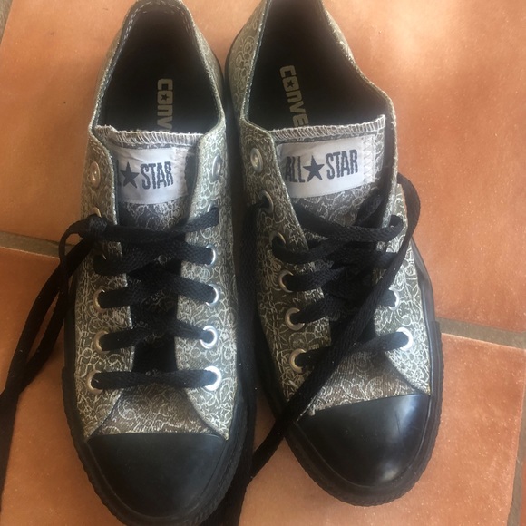 Converse All Stars - Picture 1 of 6